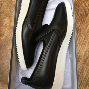 Everlane Black Leather Street Shoe